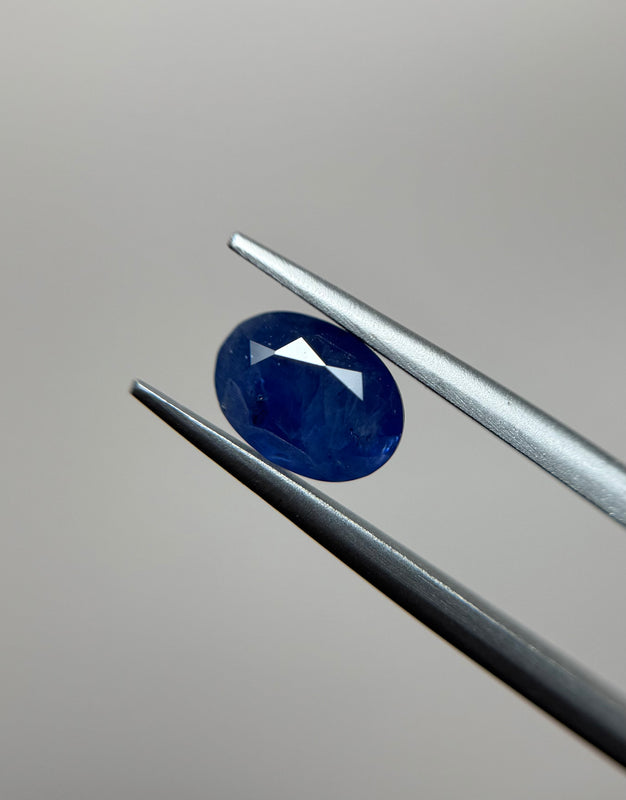 Blue Sapphire - 2.05ct
