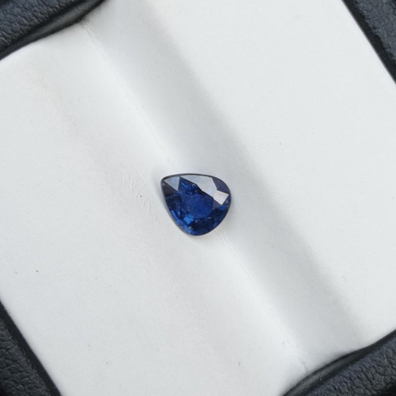 Blue Sapphire - 0.69ct