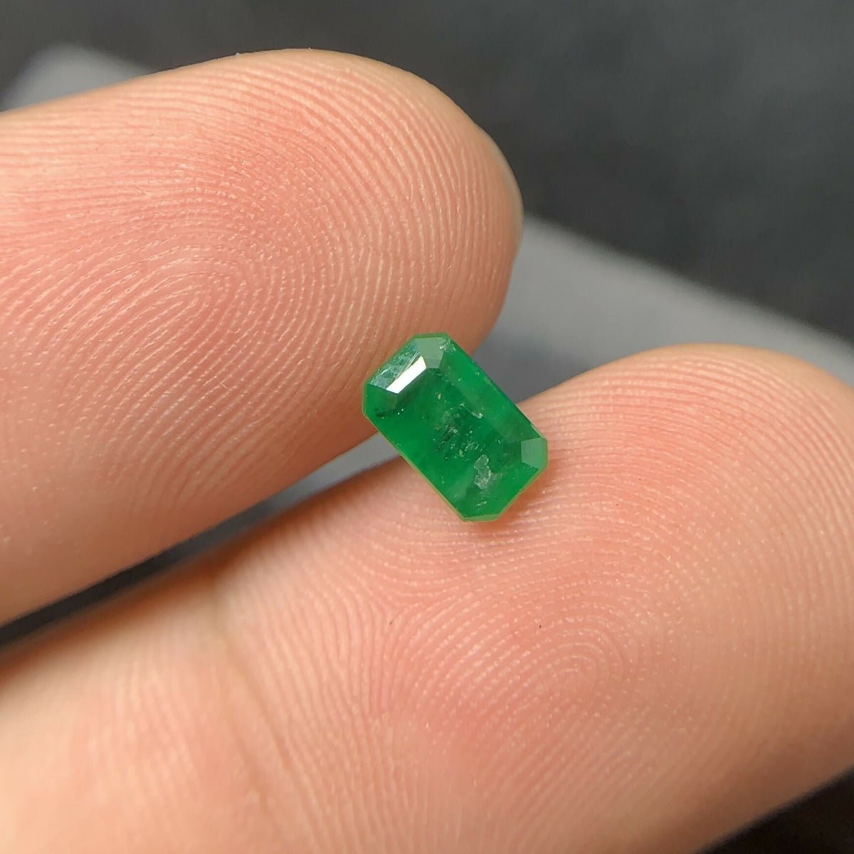 Swat Emerald -0.96 ct