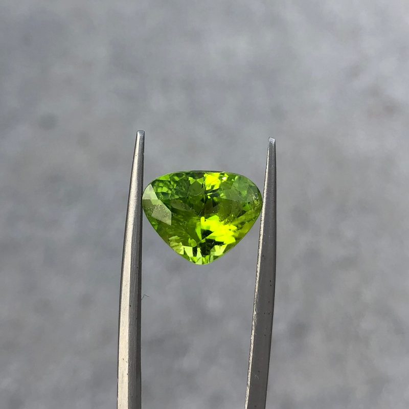 Peridot - 5.6ct