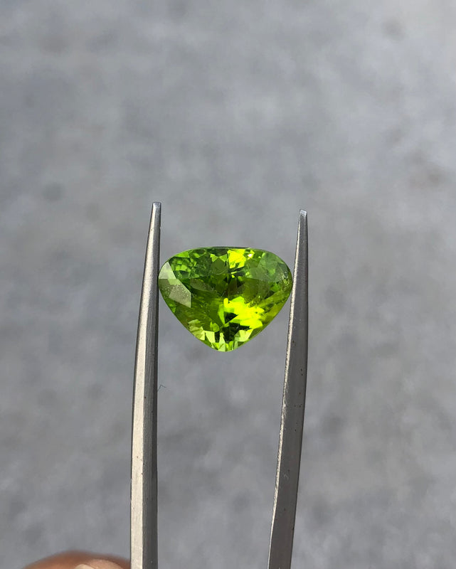 Peridot - 5.6ct