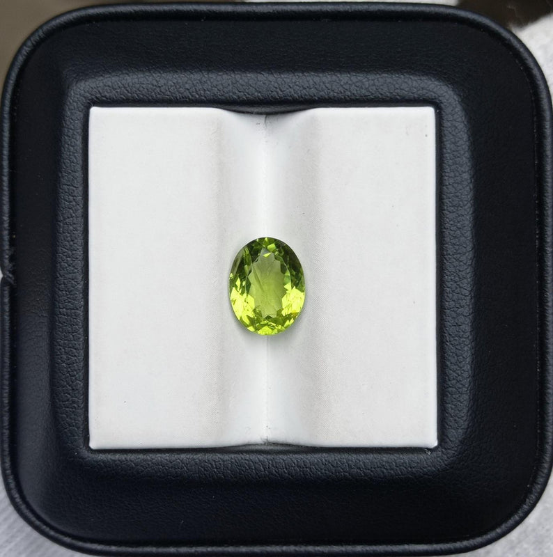 Peridot - 2.8ct