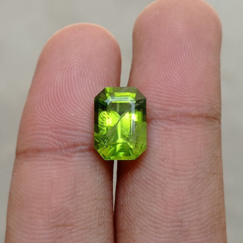 Peridot - 6.5ct