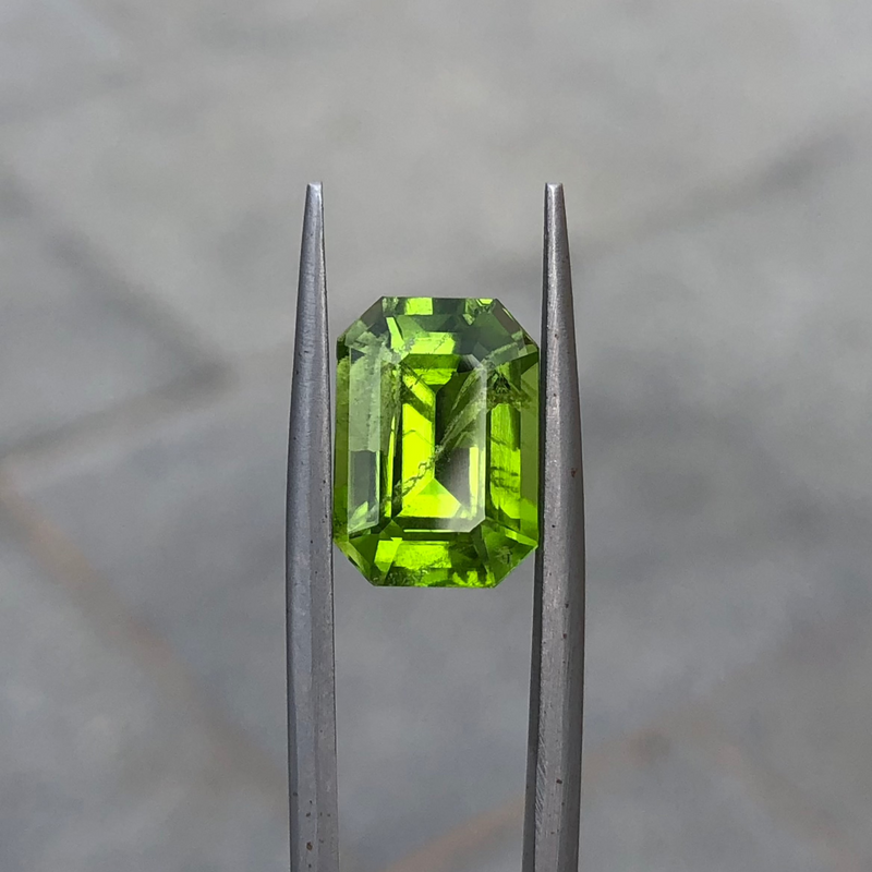 Peridot - 6.5ct