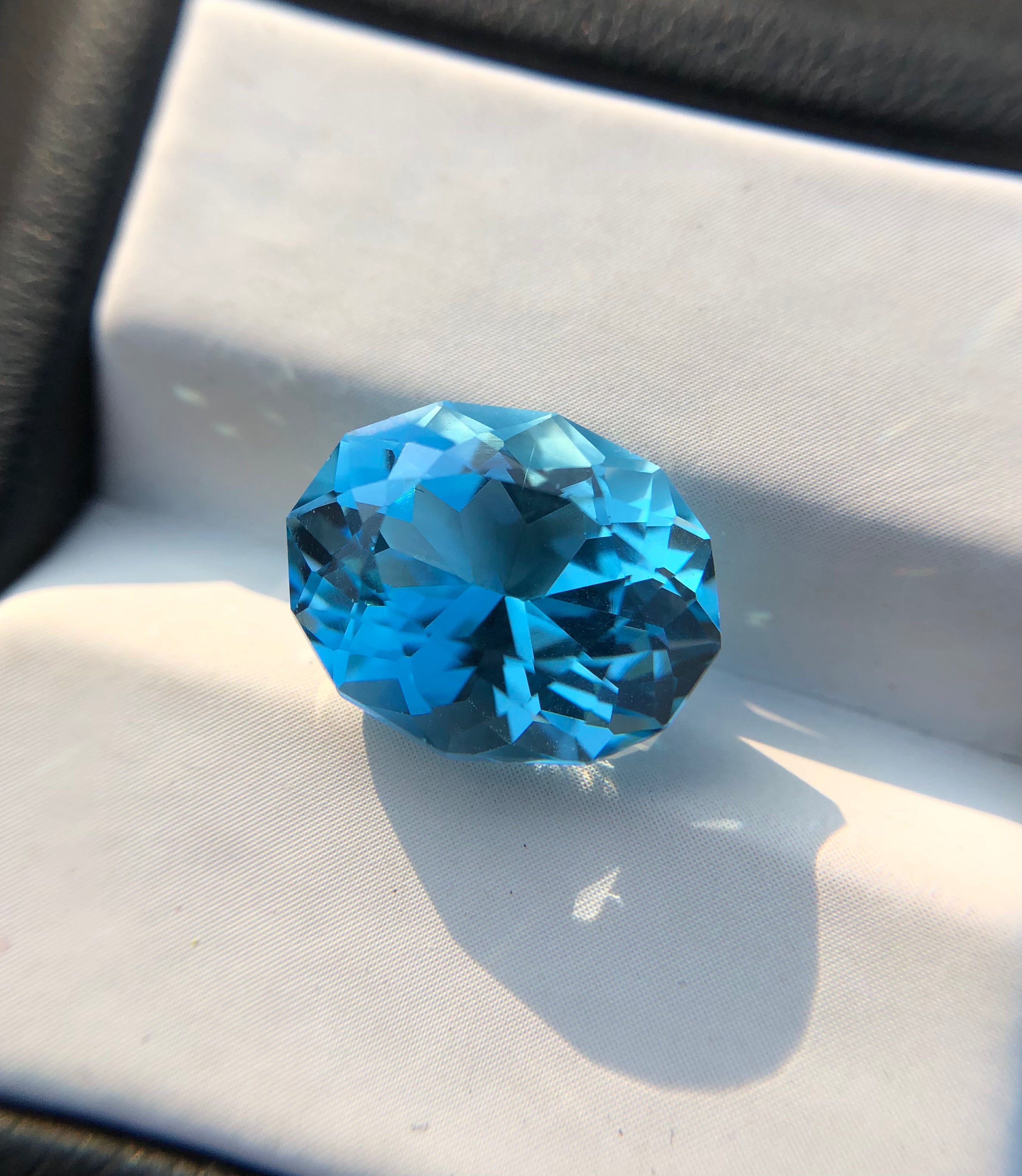 Blue Topaz - 8.8ct