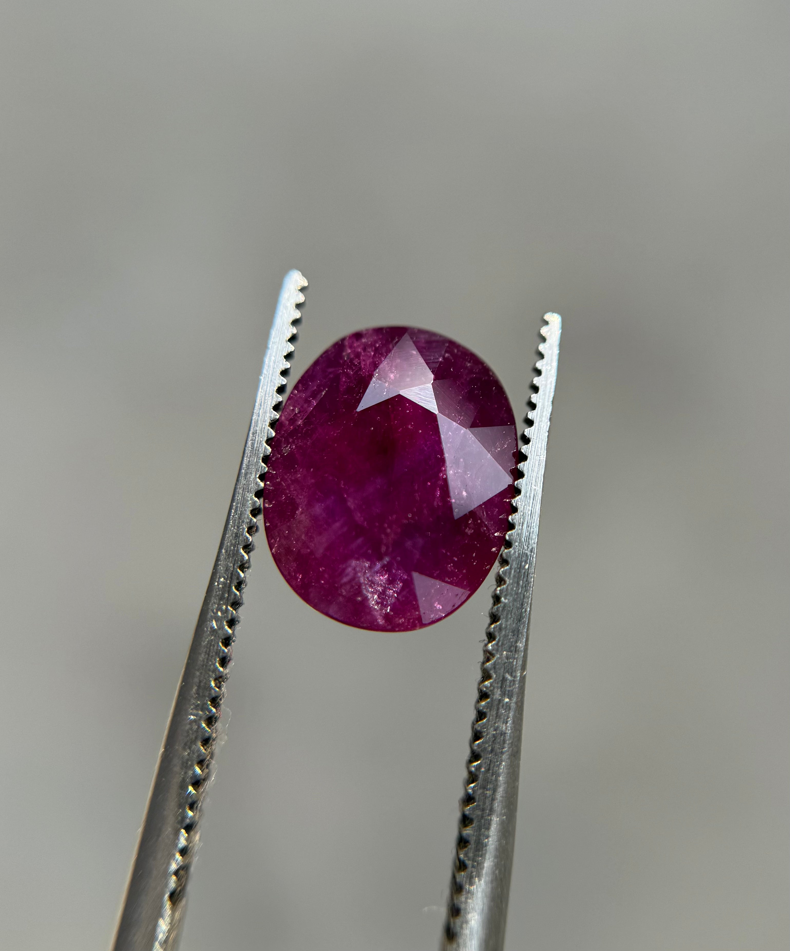Kashmiri Ruby - 3.7ct