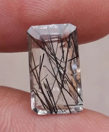Black Rutile Quartz - 4.1ct