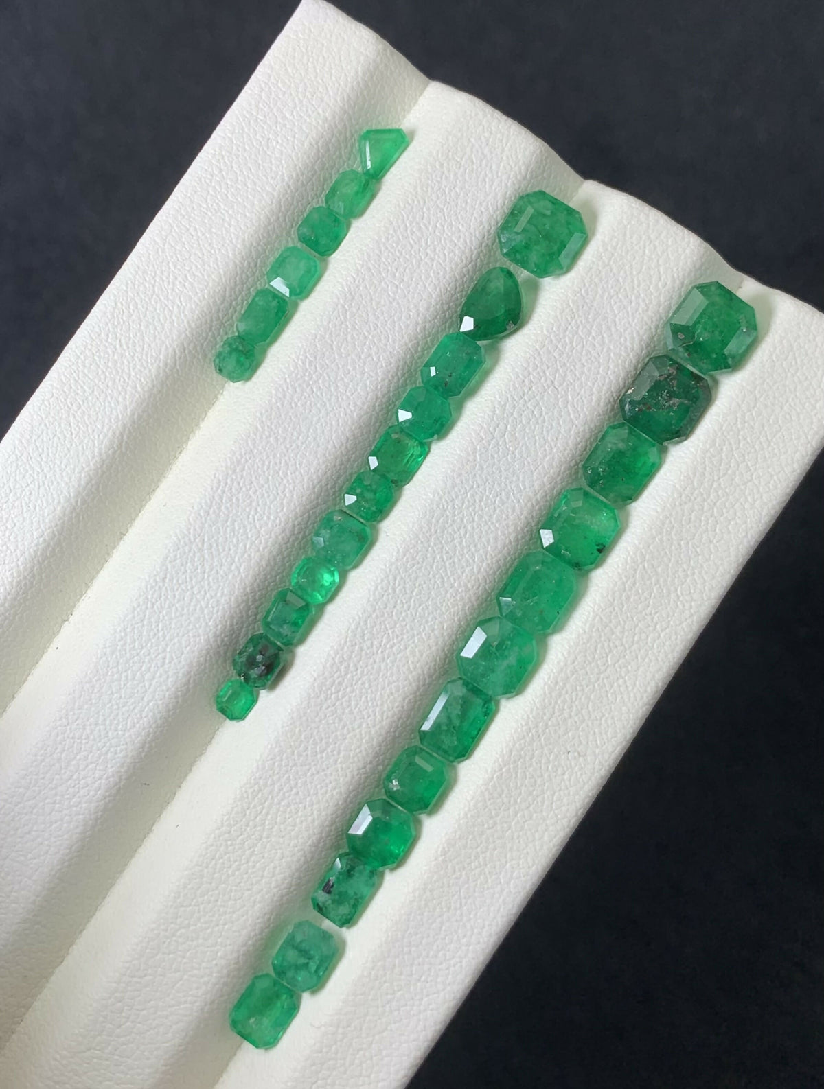 Swat Emeralds - 18ct