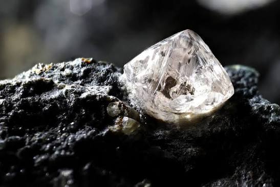 Rio Tinto Processes Remaining Diamond Stock from Shuttered Diavik Operation