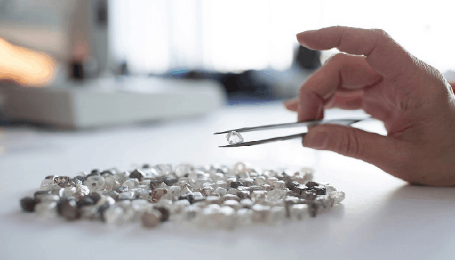 Qatar Opens Its First Diamond Exchange