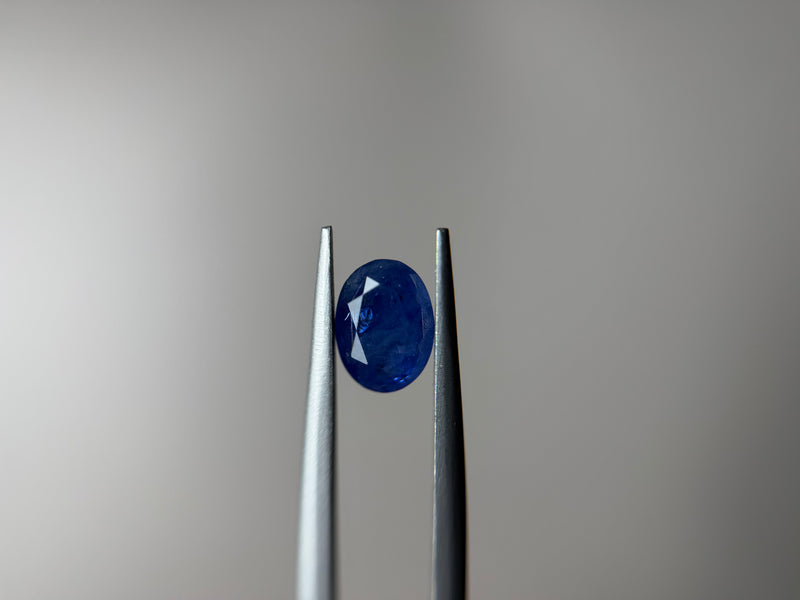 Blue Sapphire - 2.05ct